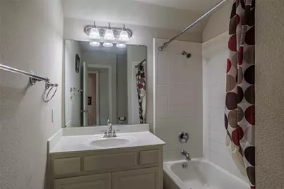 3036 Larreta, Grand Prairie, TX 75054 - Photo 35