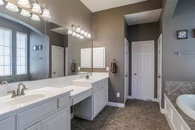 3036 Larreta, Grand Prairie, TX 75054 - Photo 23