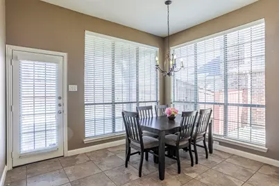 3036 Larreta, Grand Prairie, TX 75054 - Photo 15