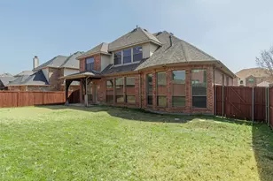 3036 Larreta, Grand Prairie, TX 75054 - Photo 37