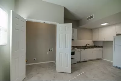 3025 Sappington Place #3025, Fort Worth, TX 76116 - Photo 9
