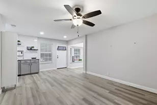 729 Hettie St, Denton, TX 76209 - Photo 5
