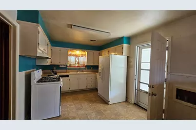 408 Buchanan Street, Whitesboro, TX 76273 - Photo 3