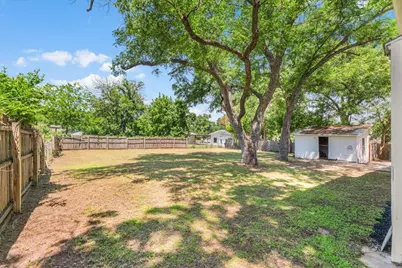 643 E Columbia Drive, Azle, TX 76020 - Photo 27