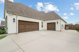 11416 Hickory Falls Dr, Argyle, TX 76226 - Photo 11