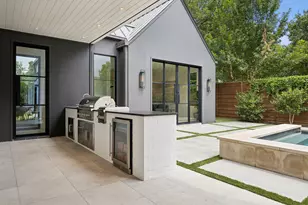 4186 Brookport Dr, Dallas, TX 75229 - Photo 37