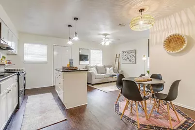 2215 5th Avenue, Fort Worth, TX 76110 - Photo 5