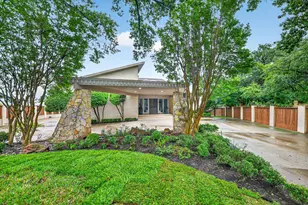 4 Lombardy Ct, Benbrook, TX 76132 - Photo 1