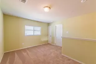 560 Griffith Dr, Saginaw, TX 76179 - Photo 9