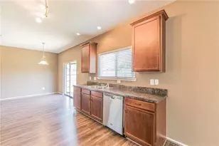 560 Griffith Dr, Saginaw, TX 76179 - Photo 7