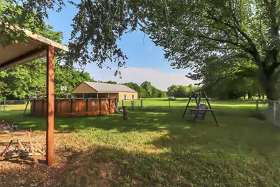 1468 County Road 4015, Savoy, TX 75479 - Photo 29