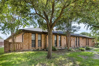 4014 Kerr Circle, Farmers Branch, TX 75244 - Photo 3