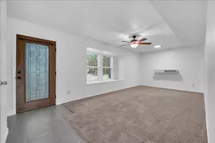1401 Greentree Ln, Garland, TX 75042 - Photo 5