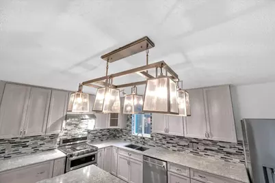 1401 Greentree Lane, Garland, TX 75042 - Photo 15