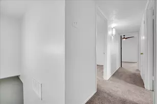 1401 Greentree Ln, Garland, TX 75042 - Photo 21