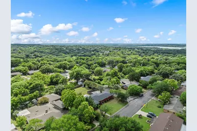 732 Arliss Drive, Woodway, TX 76712 - Photo 37