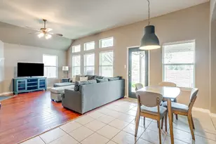 732 Evergreen Ct, Burleson, TX 76028 - Photo 23