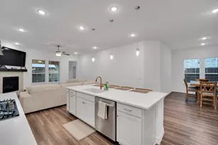 740 Brozgold Ave, Midlothian, TX 76065 - Photo 5