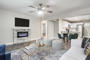 4701 Cedar Springs Rd, Dallas, TX 75219 - Photo 9