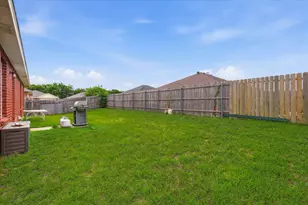 102 Pintail Ln, Sanger, TX 76266 - Photo 31