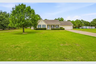 3708 Indian Creek Trail, Granbury, TX 76049 - Photo 3