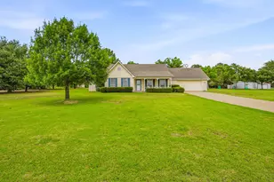 3708 Indian Creek Trail, Granbury, TX 76049 - Photo 3