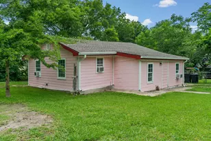 325 West Ln, Quinlan, TX 75474 - Photo 23