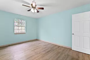 325 West Ln, Quinlan, TX 75474 - Photo 11