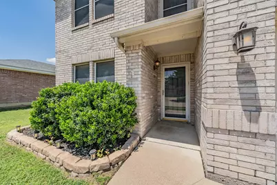 1036 Triple Crown Drive, Fort Worth, TX 76179 - Photo 3