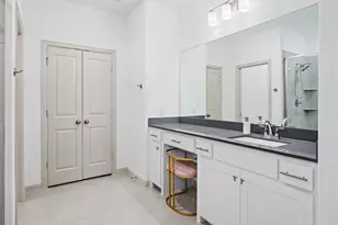 7053 Cedar Crk Dr, Grand Prairie, TX 75054 - Photo 19