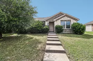 2979 Driftwood Ln, Lancaster, TX 75146 - Photo 1