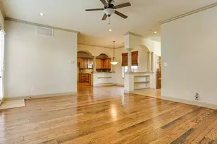 3012 Carmel St, Dallas, TX 75204 - Photo 9