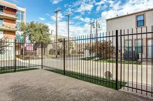 3012 Carmel St, Dallas, TX 75204 - Photo 15