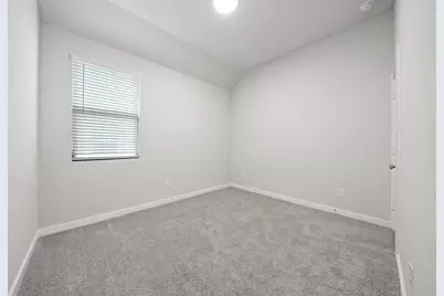 900 Pine Beach Drive, Princeton, TX 75071 - Photo 15