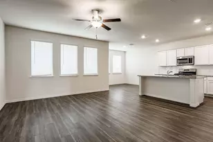 652 Ridgeback Trail, Fort Worth, TX 76052 - Photo 9