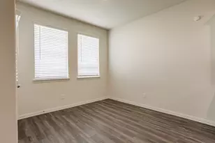 652 Ridgeback Trail, Fort Worth, TX 76052 - Photo 5