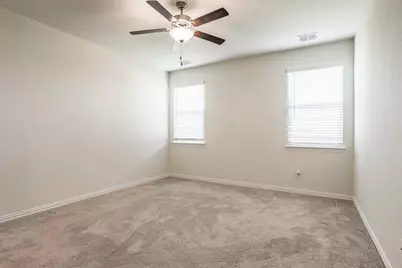 652 Ridgeback Trail, Fort Worth, TX 76052 - Photo 13