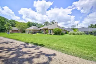 111 Trailwood Rd, Enchanted Oaks, TX 75156 - Photo 3