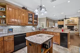 111 Trailwood Rd, Enchanted Oaks, TX 75156 - Photo 11