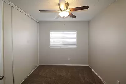 300 Rosewood Lane, Cedar Hill, TX 75104 - Photo 13