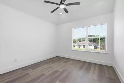 1428 Chapman Drive, Lancaster, TX 75134 - Photo 15