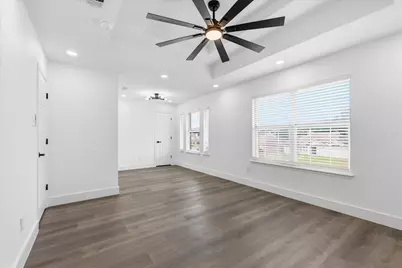 1428 Chapman Drive, Lancaster, TX 75134 - Photo 11