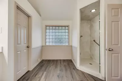 1204 Dentonshire Drive, Carrollton, TX 75007 - Photo 15