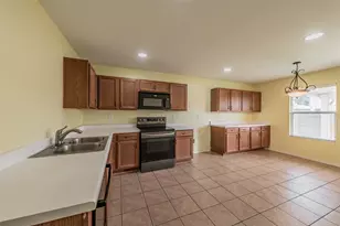 208 Weber River tr, Fort Worth, TX 76140 - Photo 13