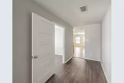 208 Weber River Trail, Fort Worth, TX 76140 - Photo 7