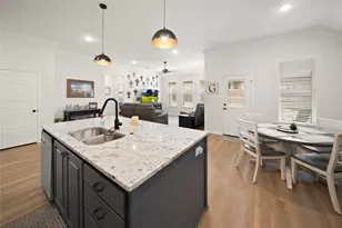 3057 Royal Gdn Rd, Tyler, TX 75701 - Photo 5