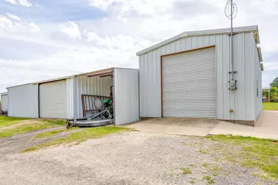 807 Caddo Road, Joshua, TX 76058 - Photo 33