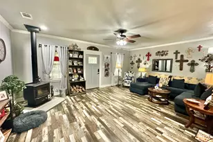121 N Homer St, Ranger, TX 76470 - Photo 7