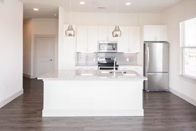 2101 W Rosedale Street #200, Fort Worth, TX 76104 - Photo 5