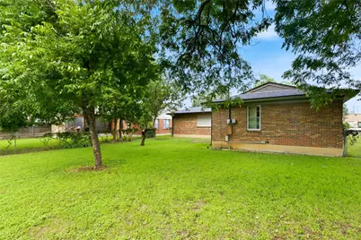 3712 Stadium Drive, Fort Worth, TX 76109 - Photo 23